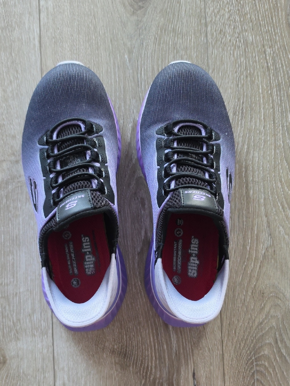 Skechers Women's Black to Purple Gradient Industrial Work Sneakers